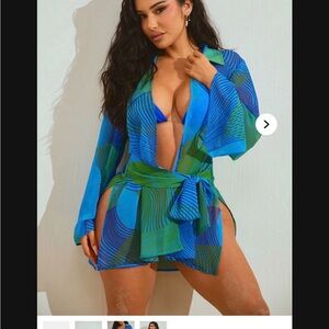 Blue & Green Abstract Print Swim Cover-Up Wrap